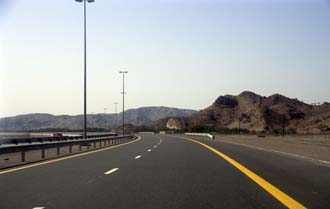 ο δρόμος προς το Ras Al Khaimah